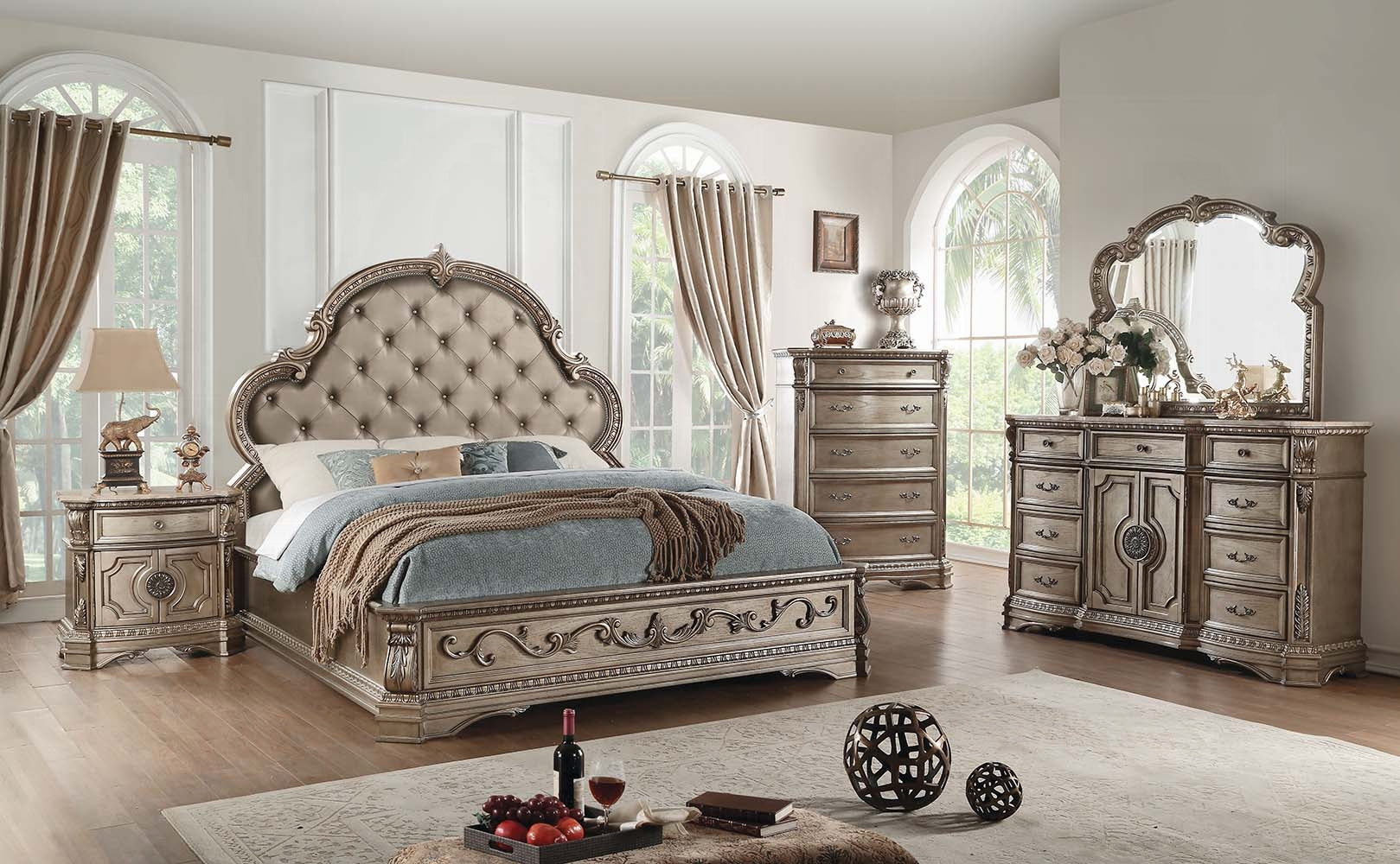 Northville EK Bed