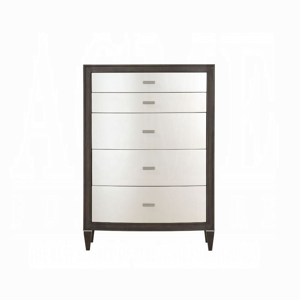 Peregrine Chest