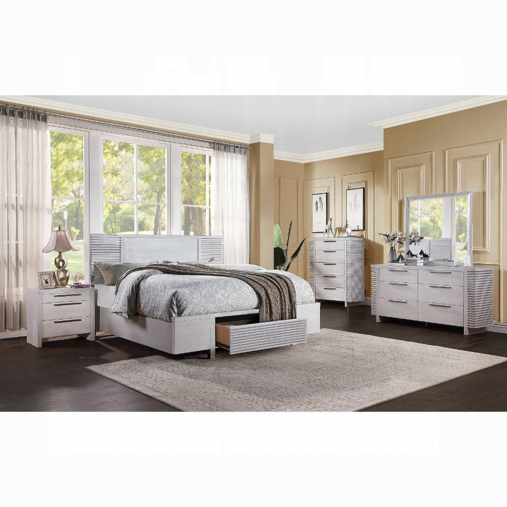 Aromas Queen Bed