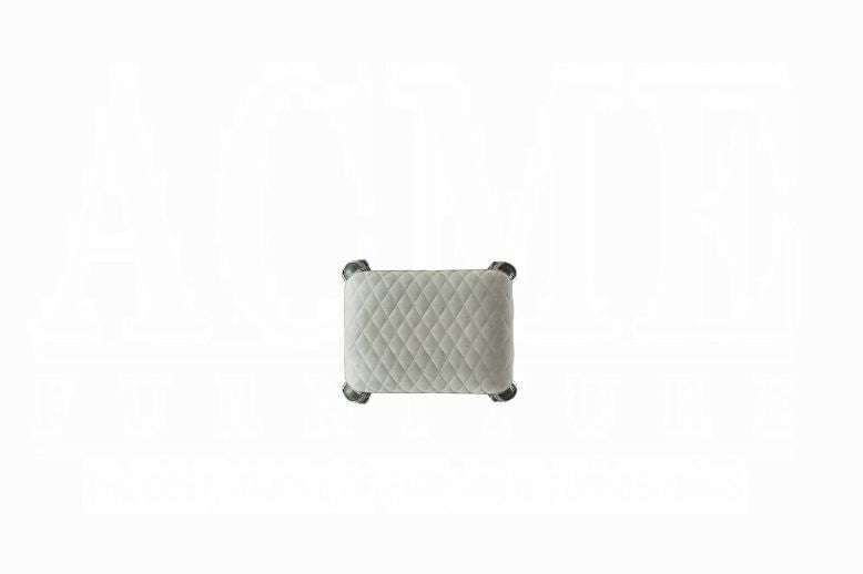 House Delphine Stool