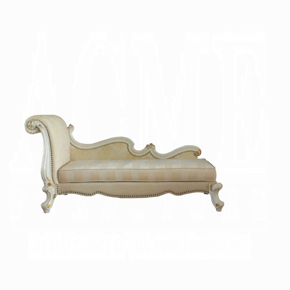 Picardy Chaise Lounge W/2 Pillows