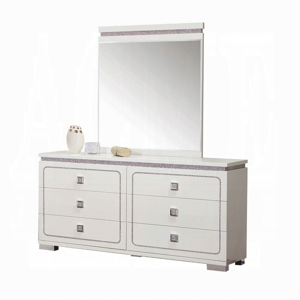 Valentina Mirror