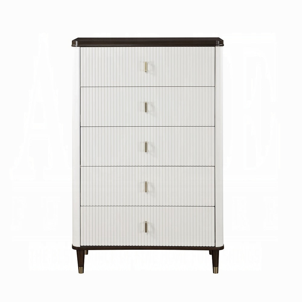 Carena Chest