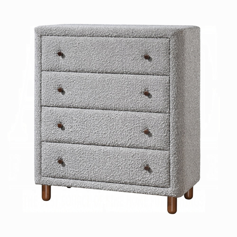 Cleo Chest
